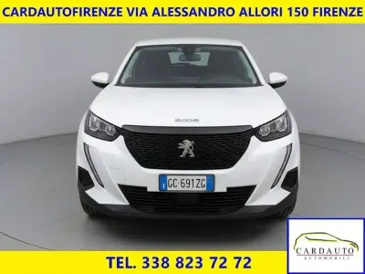 Usata Peugeot 2008 Active 101 CV (74 kW) 2022 Bianco SUV