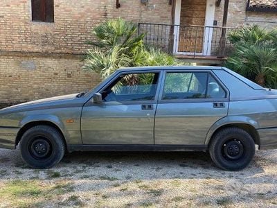 Nero Usata 1987 Alfa Romeo 75 Berlina | 4500 €