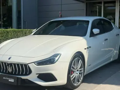 Usata Maserati Ghibli 430 CV (316 kW) 2019 Bianco Berlina