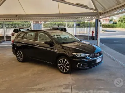 Usata Fiat Tipo Lounge 120 CV (88 kW) 2017 Nero Station wagon
