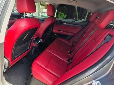 Usata Alfa Romeo Stelvio Super 209 CV (153 kW) 2019 SUV