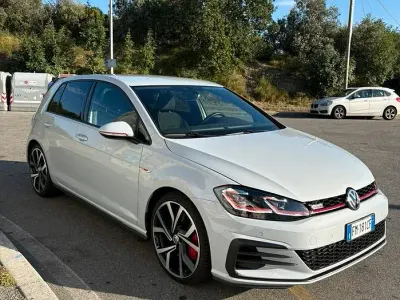 Usata VW Golf VII GTI 245 CV (180 kW) 2017 Berlina