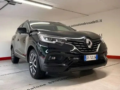 Second-hand Renault Kadjar Black Edition 140 CP (102 kW) 2021 Negru SUV