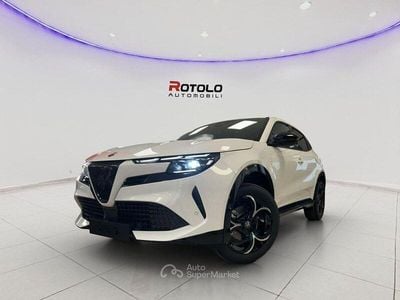 Nuova Alfa Romeo Junior 145 CV (106 kW) 2026 Bianco SUV