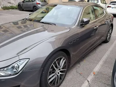 Usata Maserati Ghibli 250 CV (183 kW) 2018 Grigio Berlina