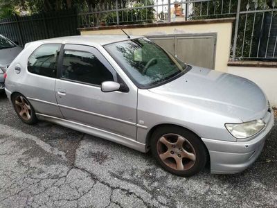 Peugeot 306