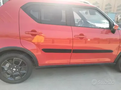 Usata Suzuki Ignis 90 CV (66 kW) 2017 Rosso SUV