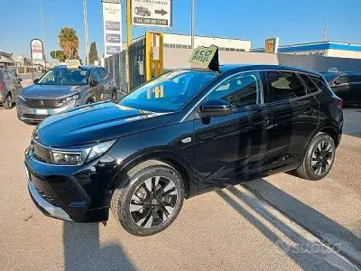 Usata Opel Grandland X Business Elegance 131 CV (96 kW) 2022 Nero SUV