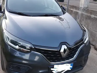 Usata Renault Kadjar 116 CV (85 kW) 2019 Grigio SUV