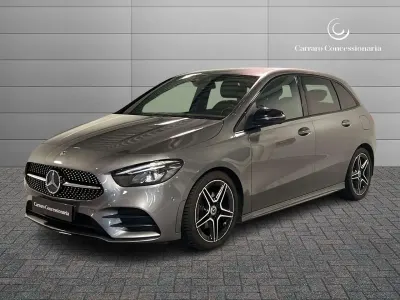 Usata Mercedes B180 Premium 116 CV (85 kW) 2020 Grigio montagna Monovolume