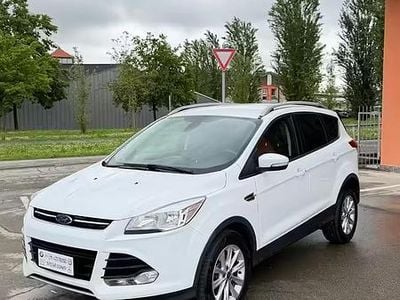 Usata Ford Kuga Titanium 120 CV (88 kW) 2015 Bianco SUV