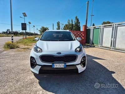 Usata Kia Sportage 115 CV (84 kW) 2019 Bianco SUV