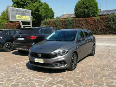 Usata Fiat Tipo City Life 131 CV (96 kW) 2021 Grigio Station wagon