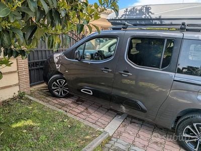 Usata Citroën Berlingo Feel 130 CV (95 kW) 2019 Grigio Monovolume