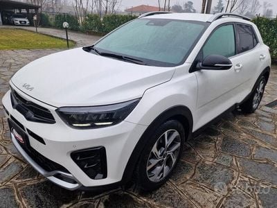 Bianco Usata 2021 Kia Stonic GT-Line SUV | 17.900 € (Molto cara)