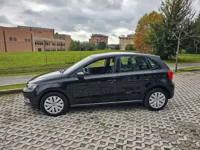 Usata VW Polo Comfortline 69 CV (50 kW) 2011 Nero Utilitaria