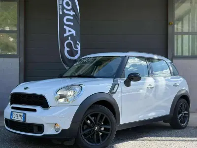 Usata Mini Cooper SD Countryman 143 CV (105 kW) 2011 Bianco SUV