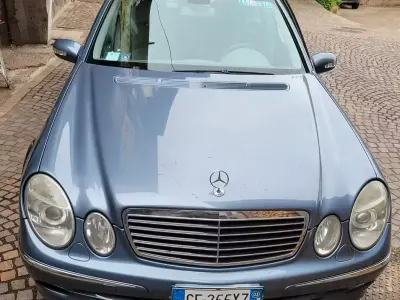 Occasion Mercedes E270 177 ch (130 kW) 2003 Bleue Break