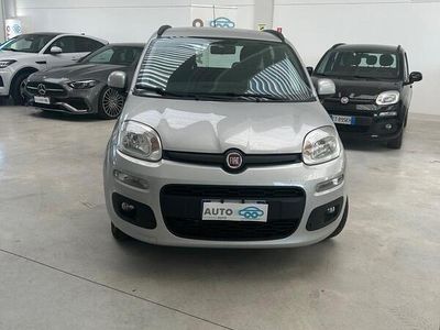 Usata Fiat Panda Lounge 69 CV (50 kW) 2019 Argento Utilitaria