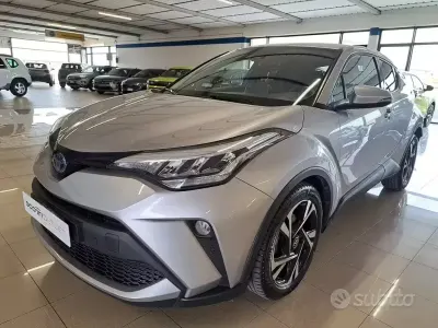 Usata Toyota C-HR Trend 98 CV (72 kW) 2023 Grigio SUV