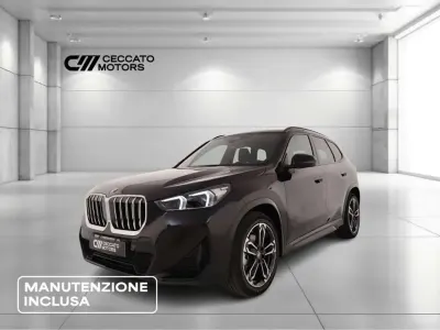 Usata BMW X1 M Sport 163 CV (119 kW) 2026 Black sapphire metallizzato SUV
