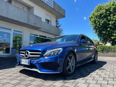 Usado Mercedes C250 Premium 204 CV (150 kW) 2017 Azul Familiar