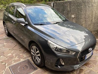 Usata Hyundai i30 110 CV (80 kW) 2018 Grigio Station wagon