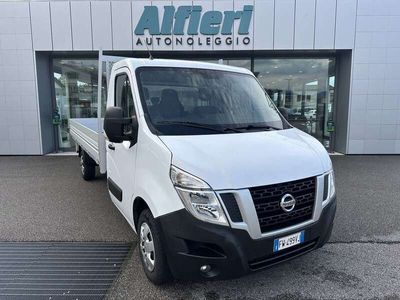 Nissan NV400