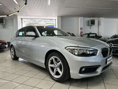 Usata BMW 118 Advantage 150 CV (110 kW) 2018 Argento Utilitaria