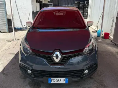 Usata Renault Captur 90 CV (66 kW) 2013 SUV