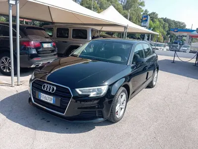 Usata Audi A3 Ambiente 116 CV (85 kW) 2019 Nero Berlina