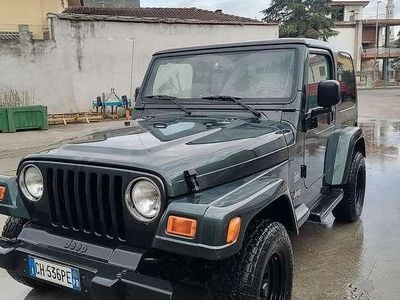 Usata Jeep Wrangler Sport 177 CV (130 kW) 2003 Verde SUV
