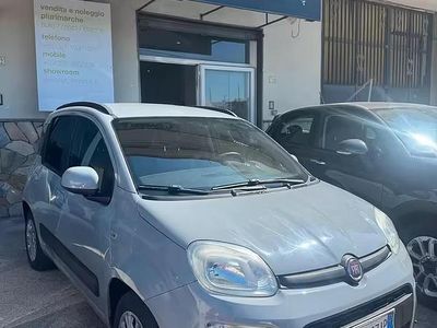 Usata Fiat Panda Lounge 69 CV (50 kW) 2018 Grigio Utilitaria