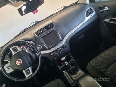 Usata Fiat Freemont 170 CV (125 kW) 2013 Bianco SUV