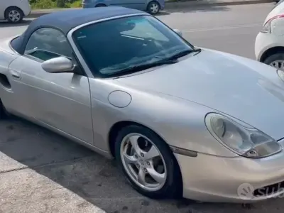 Usata Porsche Boxster 220 CV (161 kW) 2000 Grigio Cabrio