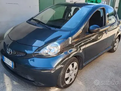 Usata Toyota Aygo 68 CV (50 kW) 2008 Utilitaria