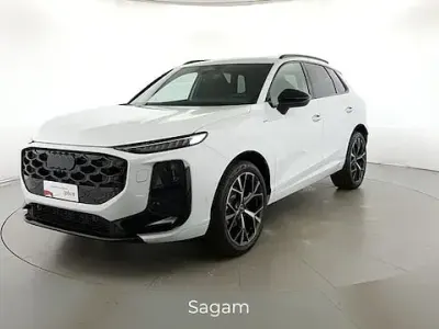 Nuova Audi Q3 S-Line 150 CV (110 kW) 2026 Bianco ghiaccio metallizzato SUV