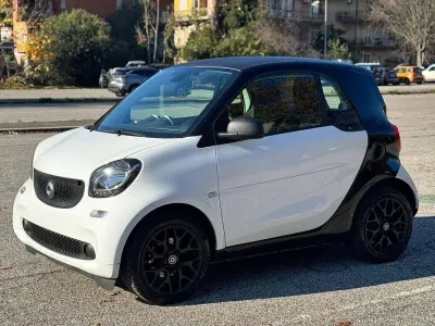 Usata Smart ForFour Prime 71 CV (52 kW) 2016 Bianco Utilitaria