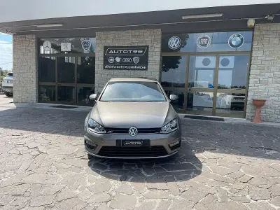 Usata VW Golf VII R-line 150 CV (110 kW) 2015 Grigio Berlina