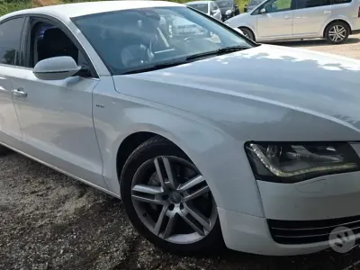 Usata Audi A8L 250 CV (183 kW) 2011 Bianco Berlina