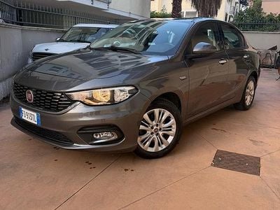 Usata Fiat Tipo Easy 95 CV (69 kW) 2017 Grigio Berlina