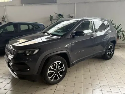 Usata Jeep Compass Limited 131 CV (96 kW) 2022 Grigio SUV