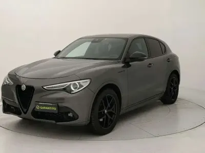 Usata Alfa Romeo Stelvio Ti 209 CV (153 kW) 2021 Grigio SUV