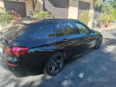 Usata BMW 530 M Sport 258 CV (189 kW) 2013 Nero Station wagon