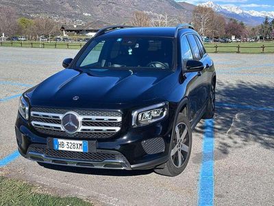 Usata Mercedes GLB200 150 CV (110 kW) 2020 Nero SUV