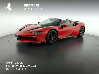 Usata Ferrari SF90 1001 CV (736 kW) 2024 Rosso Cabrio