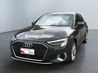 Usata Audi A3 Advanced Plus 116 CV (85 kW) 2023 Grigio manhattan metallizzato Berlina