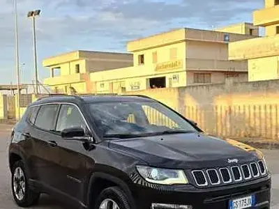 Usata Jeep Compass Limited 140 CV (102 kW) 2018 SUV