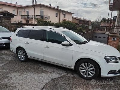 Usata VW Passat 140 CV (102 kW) 2011 Bianco Station wagon