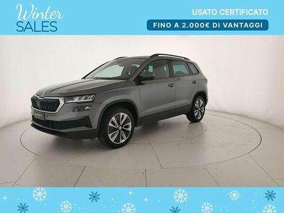 Grigio graphite metallizzato Usata 2022 Skoda Karoq Executive SUV | 21.900 € (Buon prezzo)